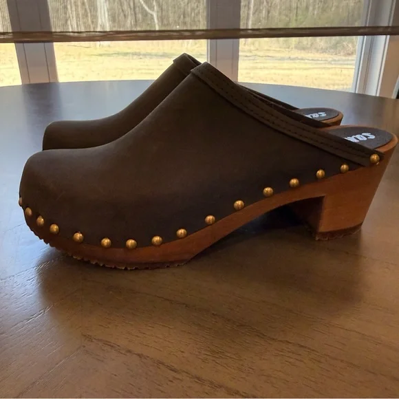 Sandgrens Rome Studded Mule Clogs – Dark Gray Nubuck Leather – Size 39 - Picture 11 of 13